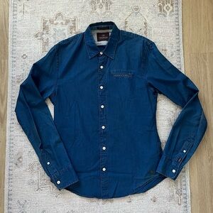 Scotch & Soda men’s denim button down